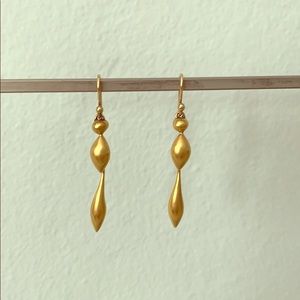 Gabriella Kiss 18k small wingless wasp earrings